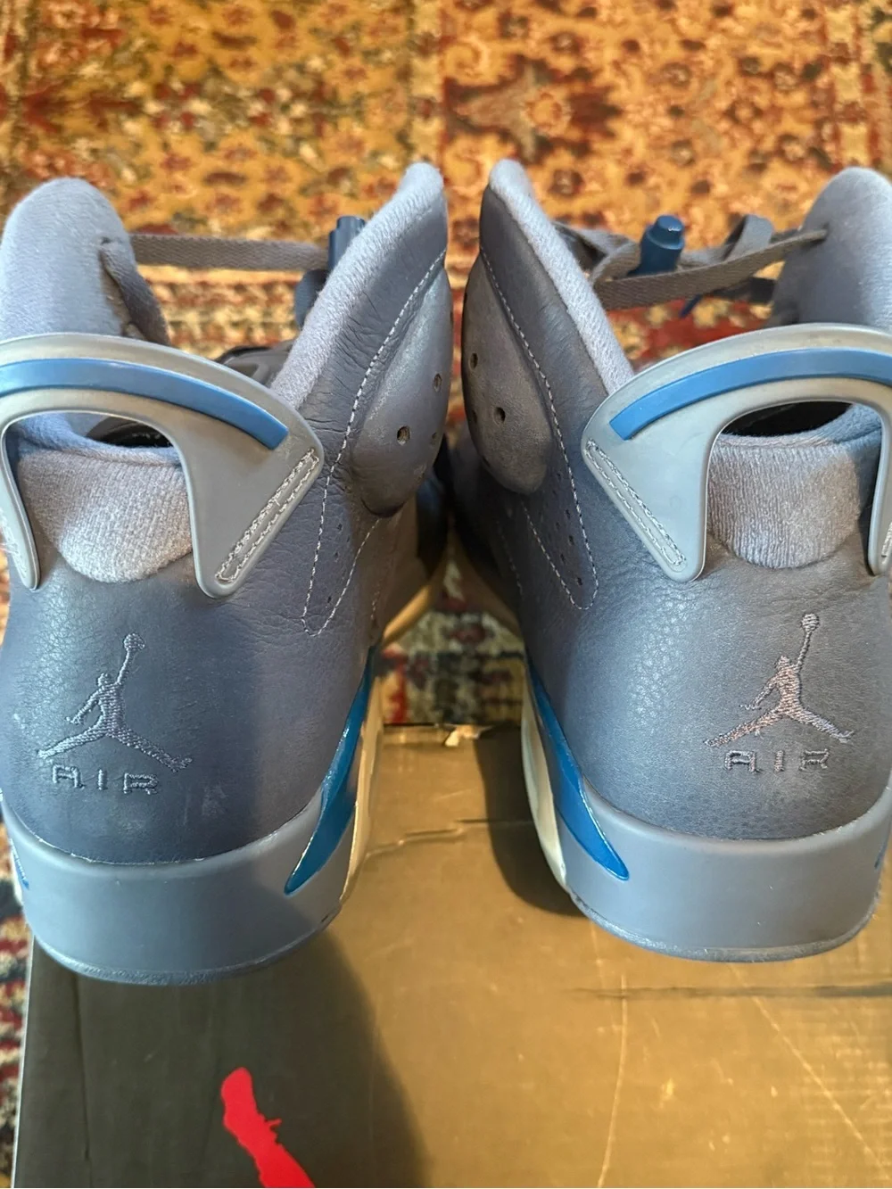 Jordan 6 Retro Diffused Blue - Suede Sneakers in Slate Blue with Cream Accents